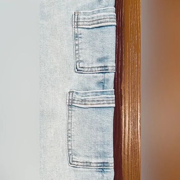 AE Stretch Low-Rise Kick Bootcut Jeans - Picture 6 of 7